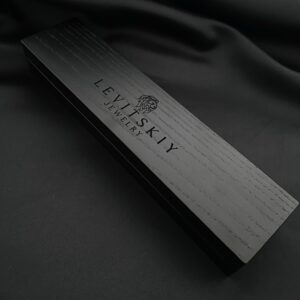 Дерев'яна поподарункова коробочка Levitskiy