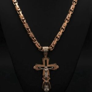Золотий ланцюжок та хрестик